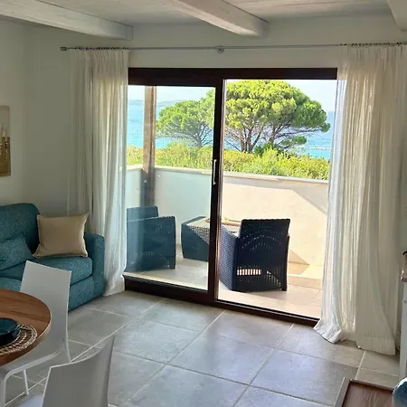 Rena Bianca 228 아파트